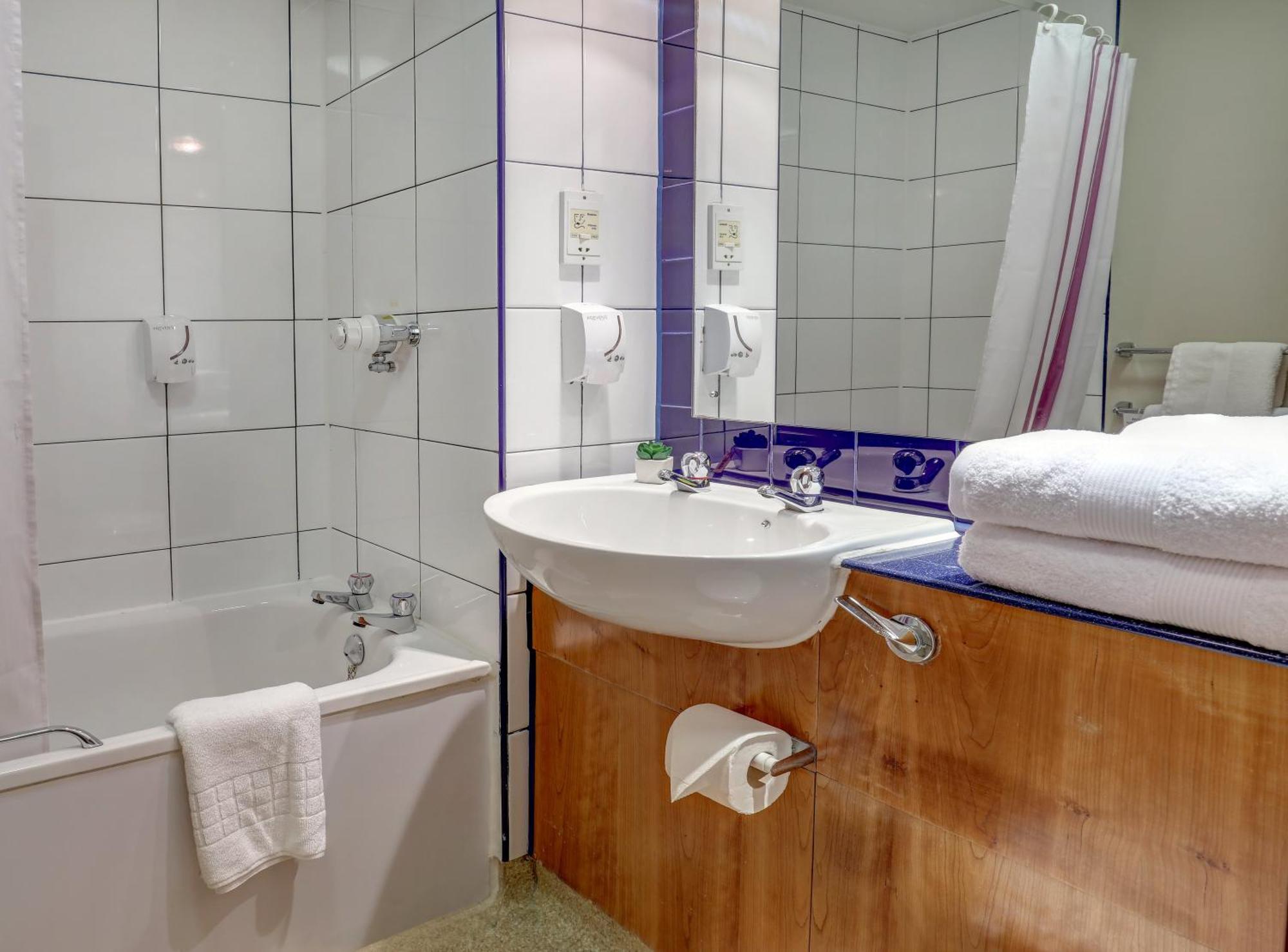 Casa Mere Manchester Airport, Knutsford, Sure Collection By Best Western Εξωτερικό φωτογραφία
